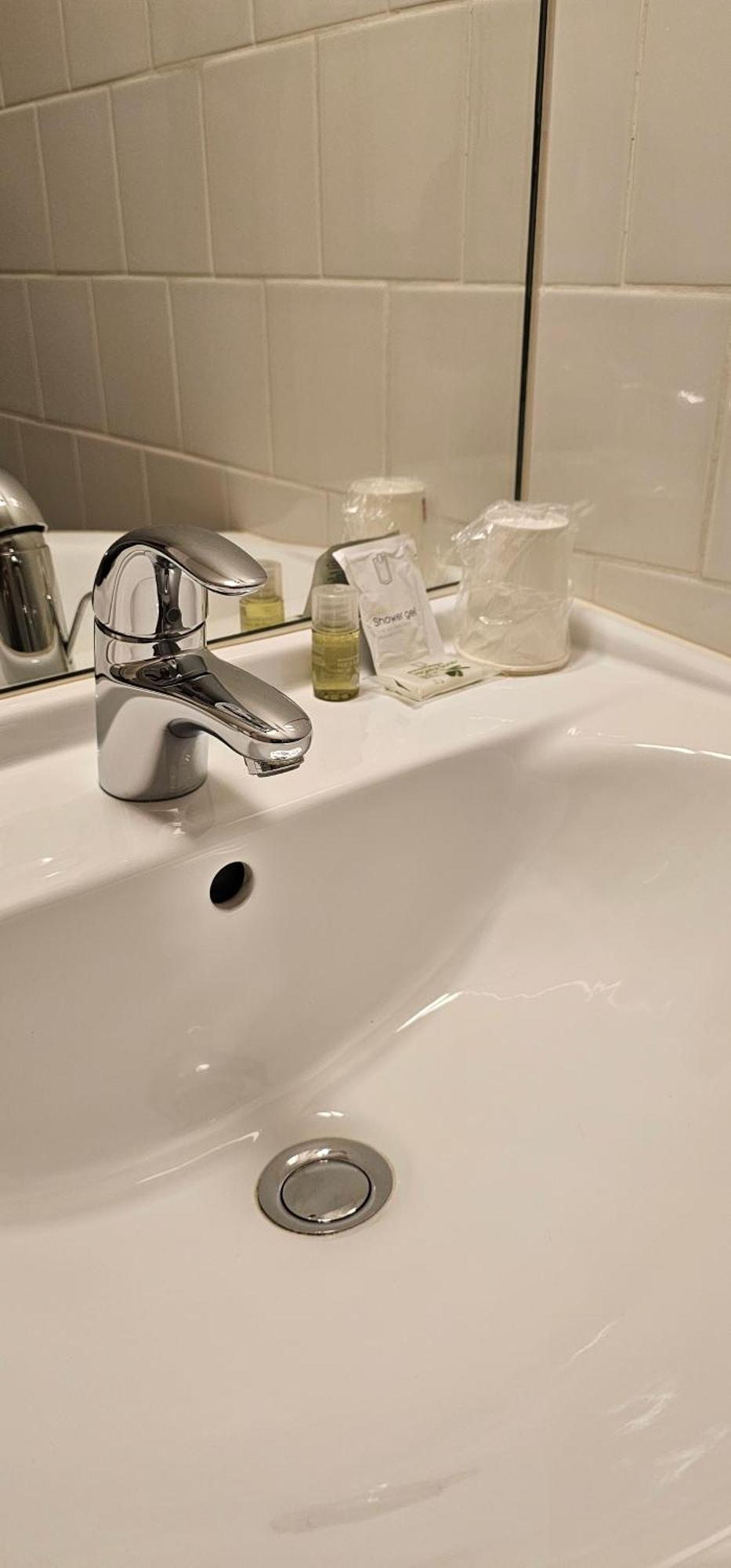 Hotel Lyon Sud, Pierre Benite, St Genis Laval Eksteriør billede