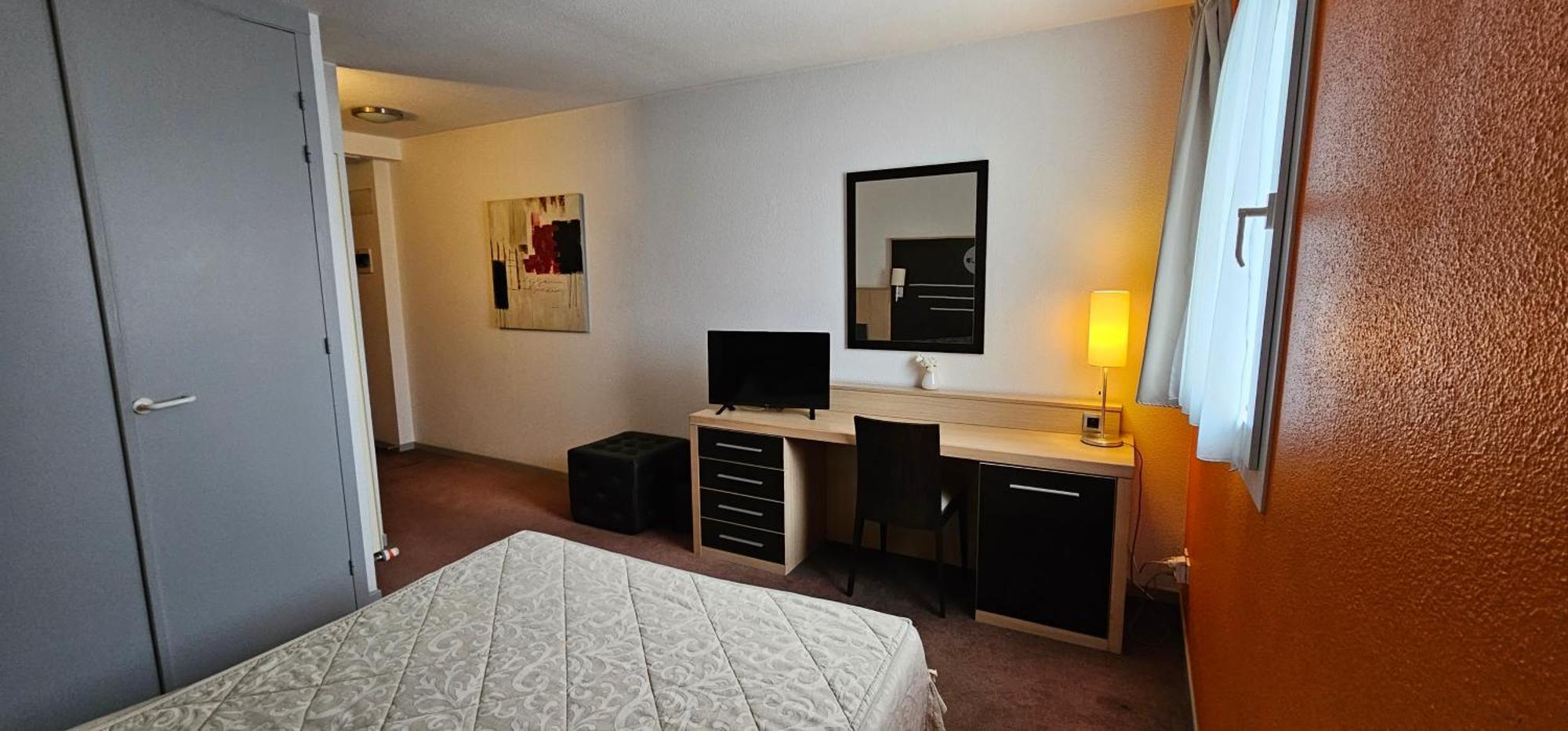 Hotel Lyon Sud, Pierre Benite, St Genis Laval Eksteriør billede
