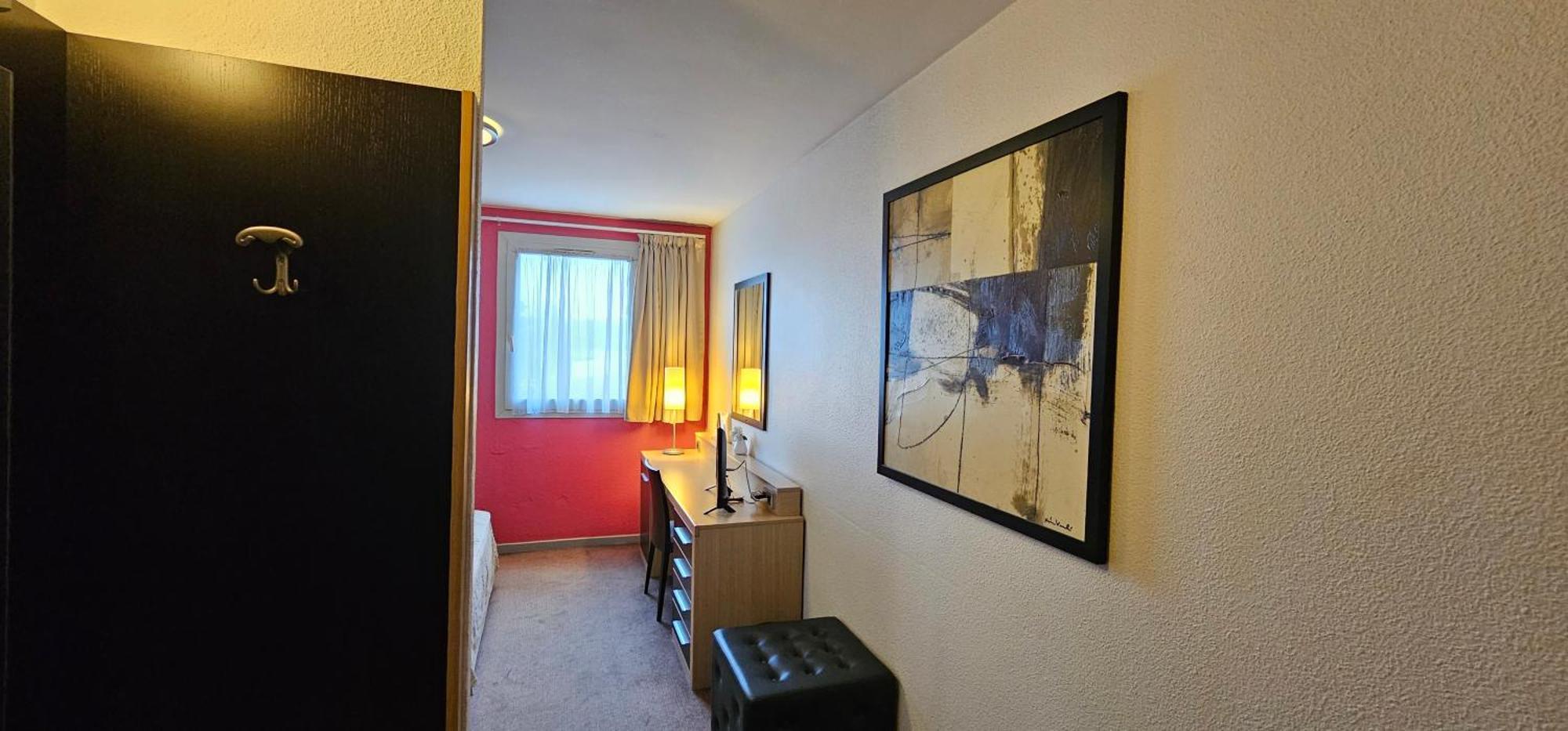 Hotel Lyon Sud, Pierre Benite, St Genis Laval Eksteriør billede